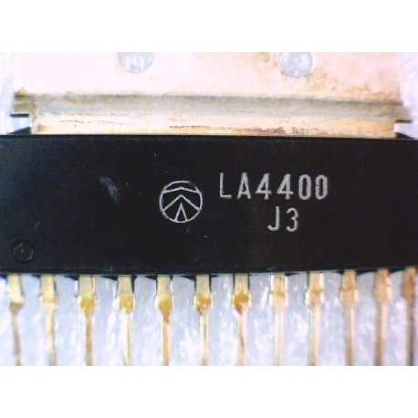 LA4400